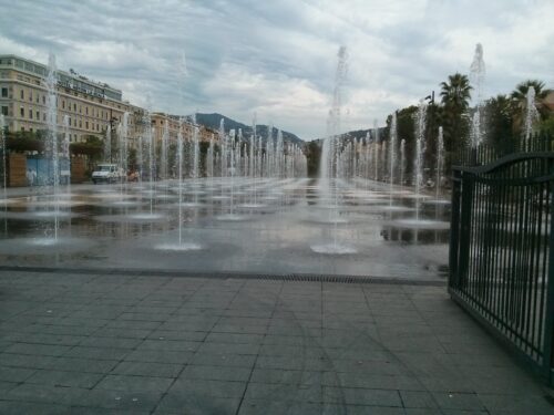 Nice: Place Mesina